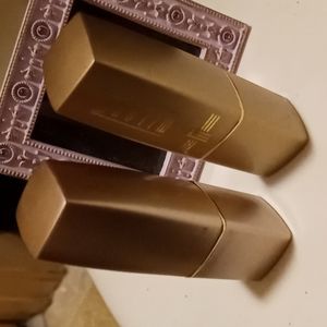 SET OF MILANI CREAMY LIPSTICKS